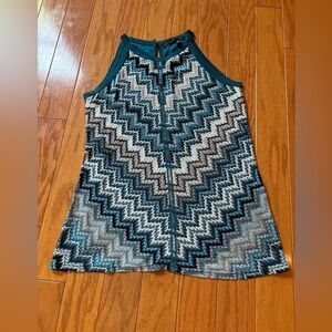 White House Black Market Zigzag Pattern Lightweight Knitted Tank Top Size XS